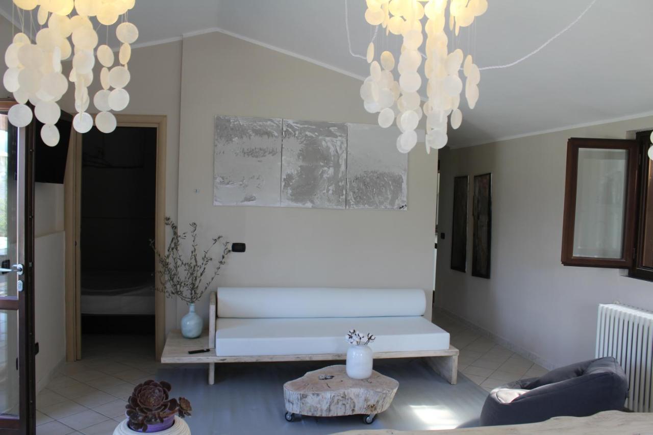 Villa Clicla - Pool, Sea,Hommock Swing And Laziness Imperia Bagian luar foto
